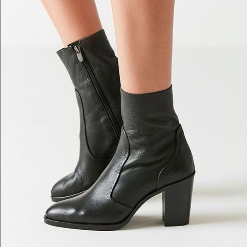Crosswalk Black Heeled Leather Sock Side Zipper Boots PICO BOOT